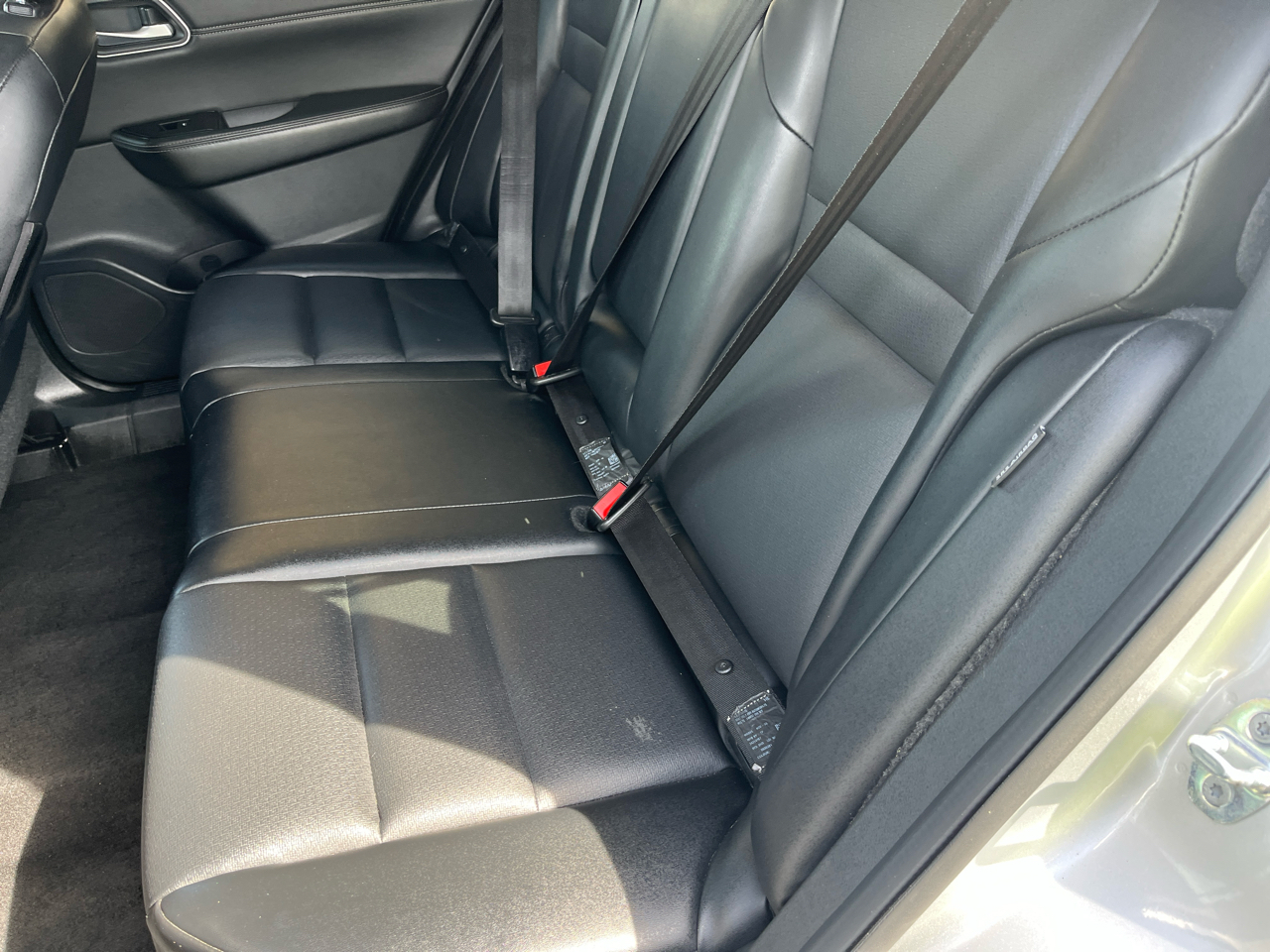 2021 Nissan Rogue SV photo 12