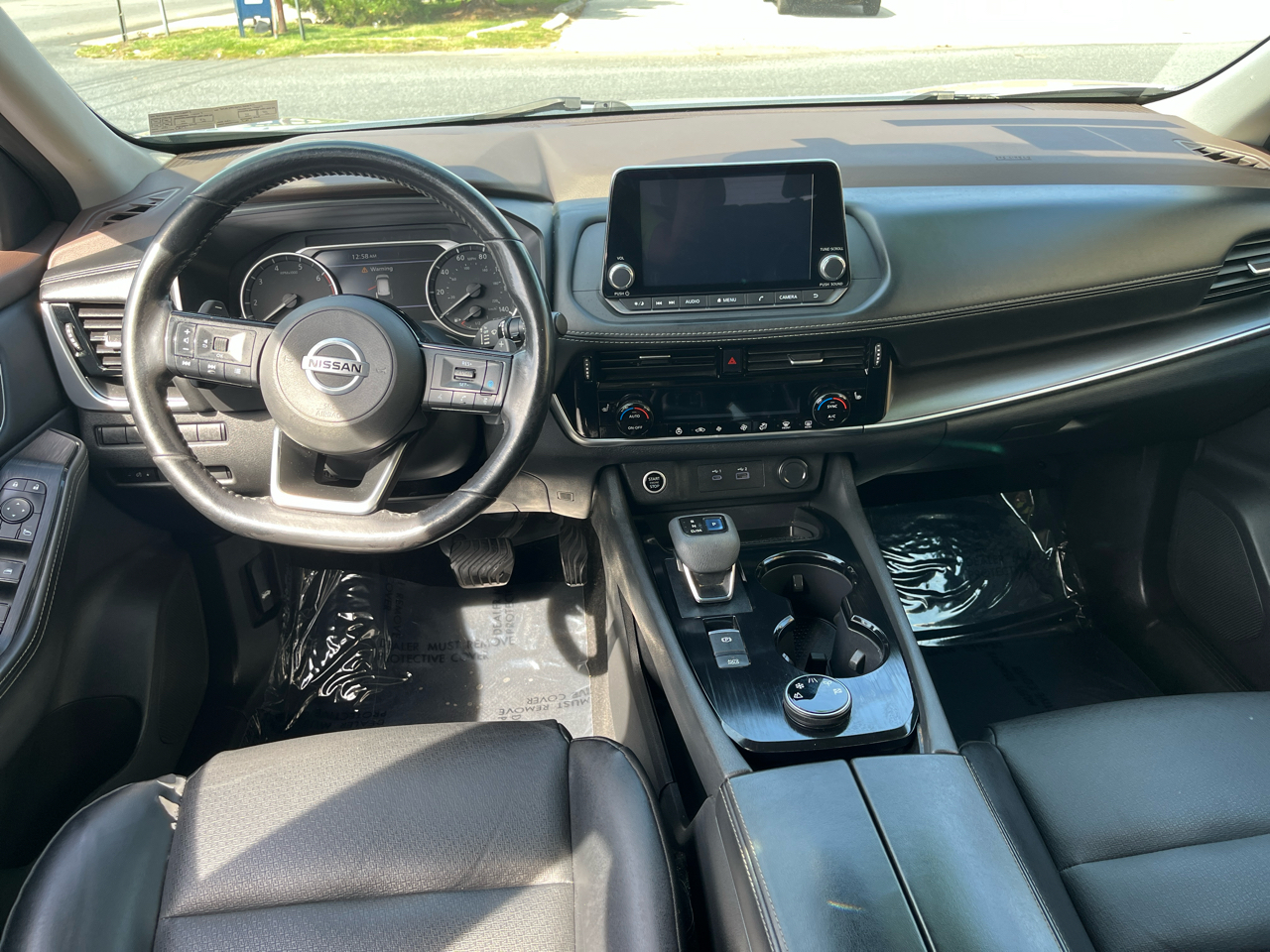 2021 Nissan Rogue SV photo 14