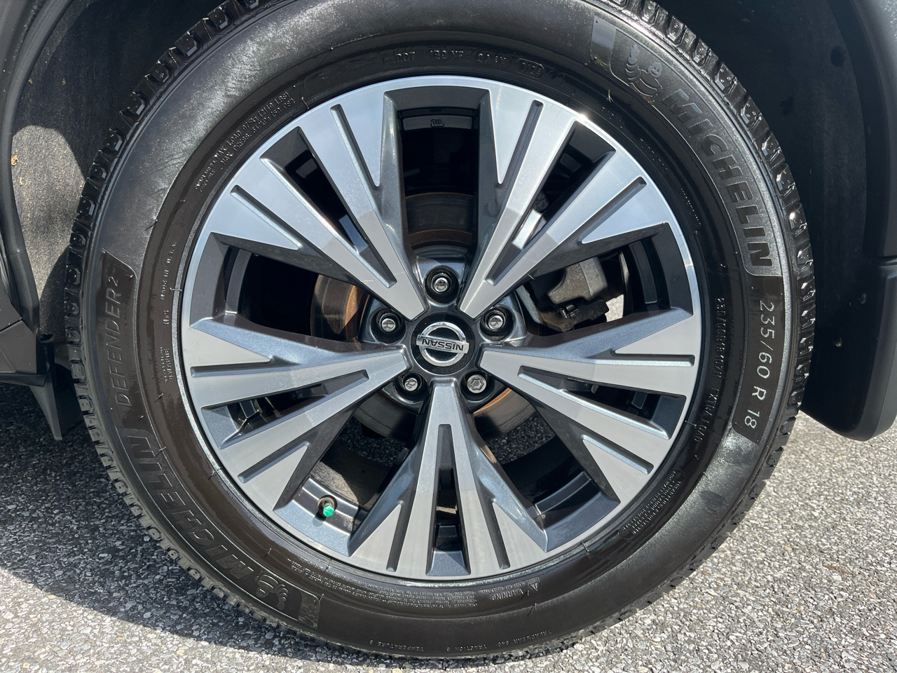 2021 Nissan Rogue SV photo 19