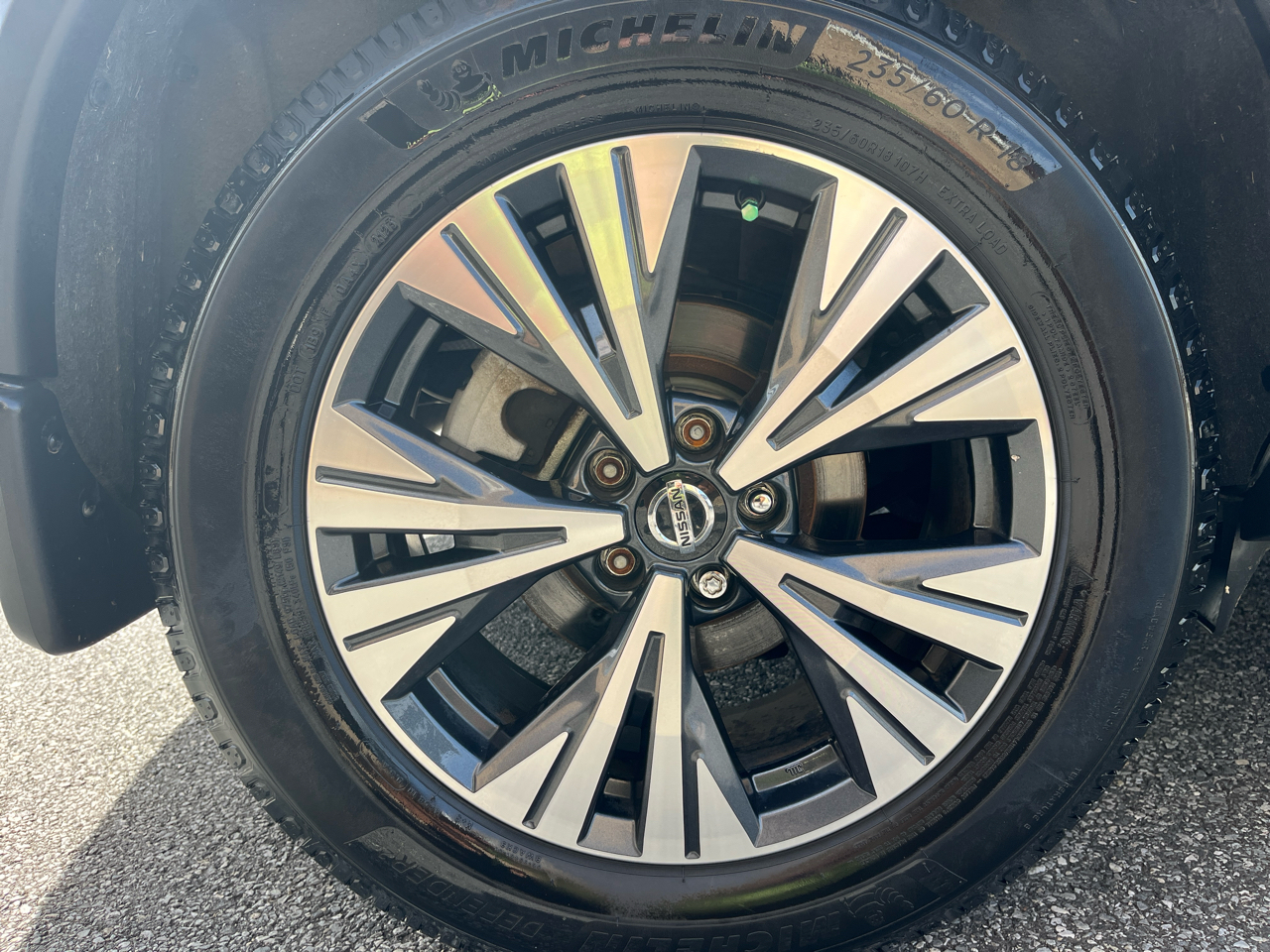 2021 Nissan Rogue SV photo 22