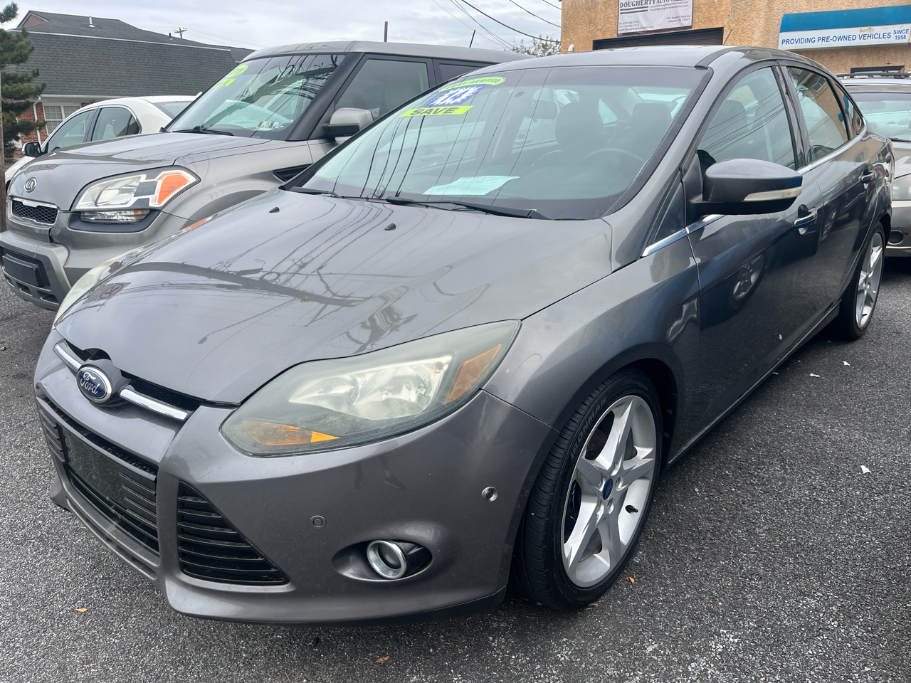 2014 Ford Focus Titanium photo 4