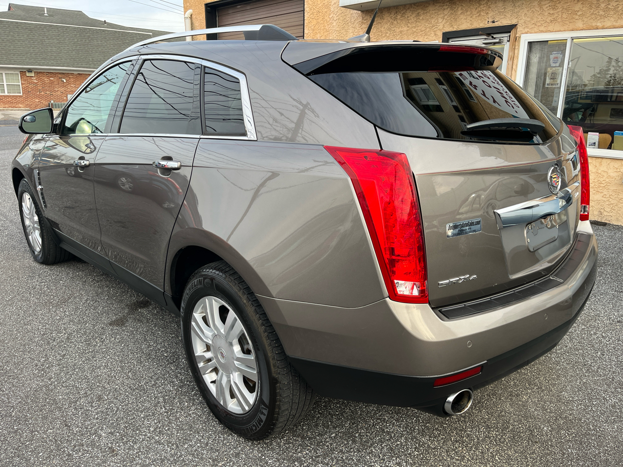 Cadillac SRX AWD 4dr Luxury Collection 2011
