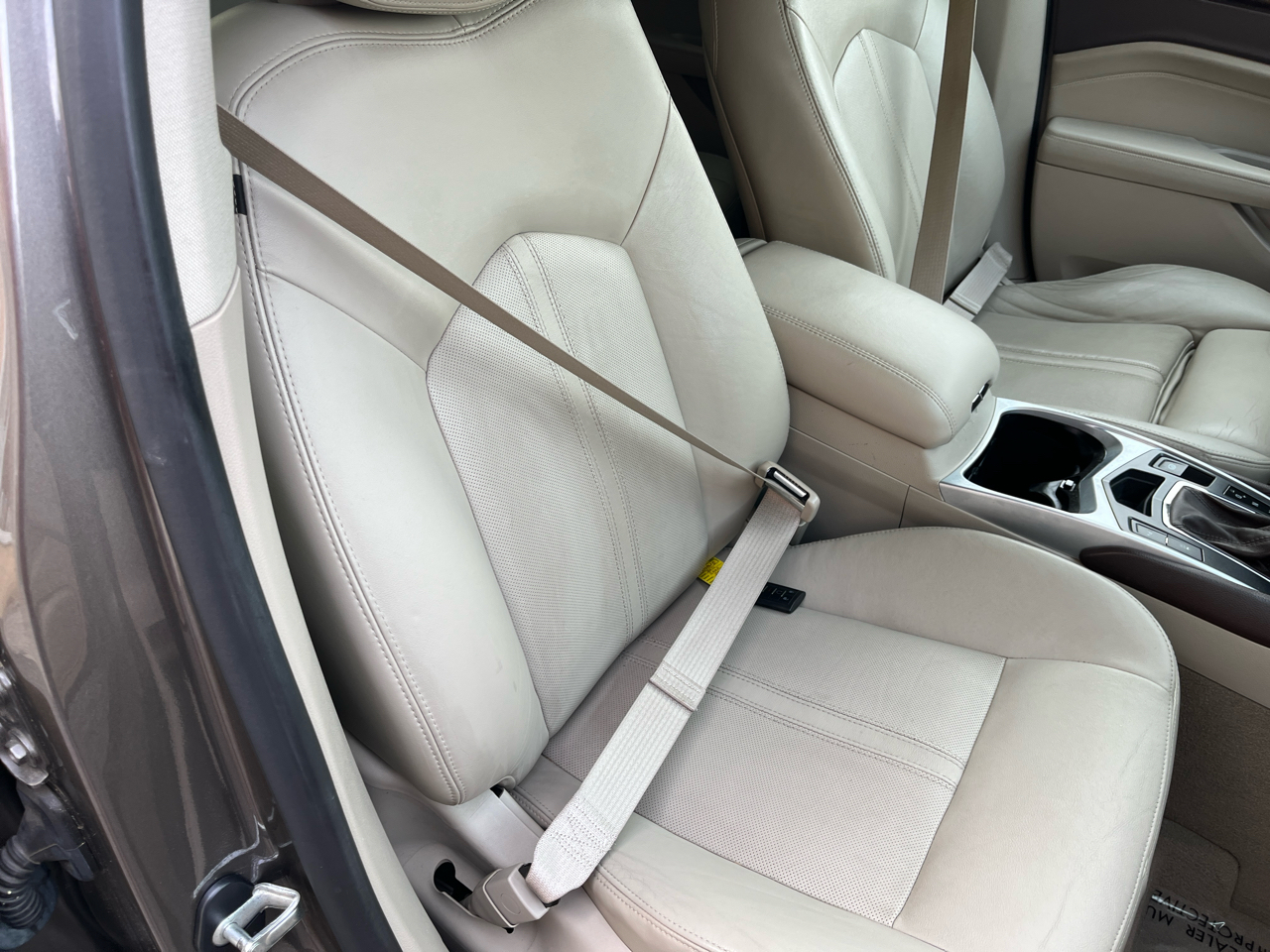 Cadillac SRX AWD 4dr Luxury Collection 2011