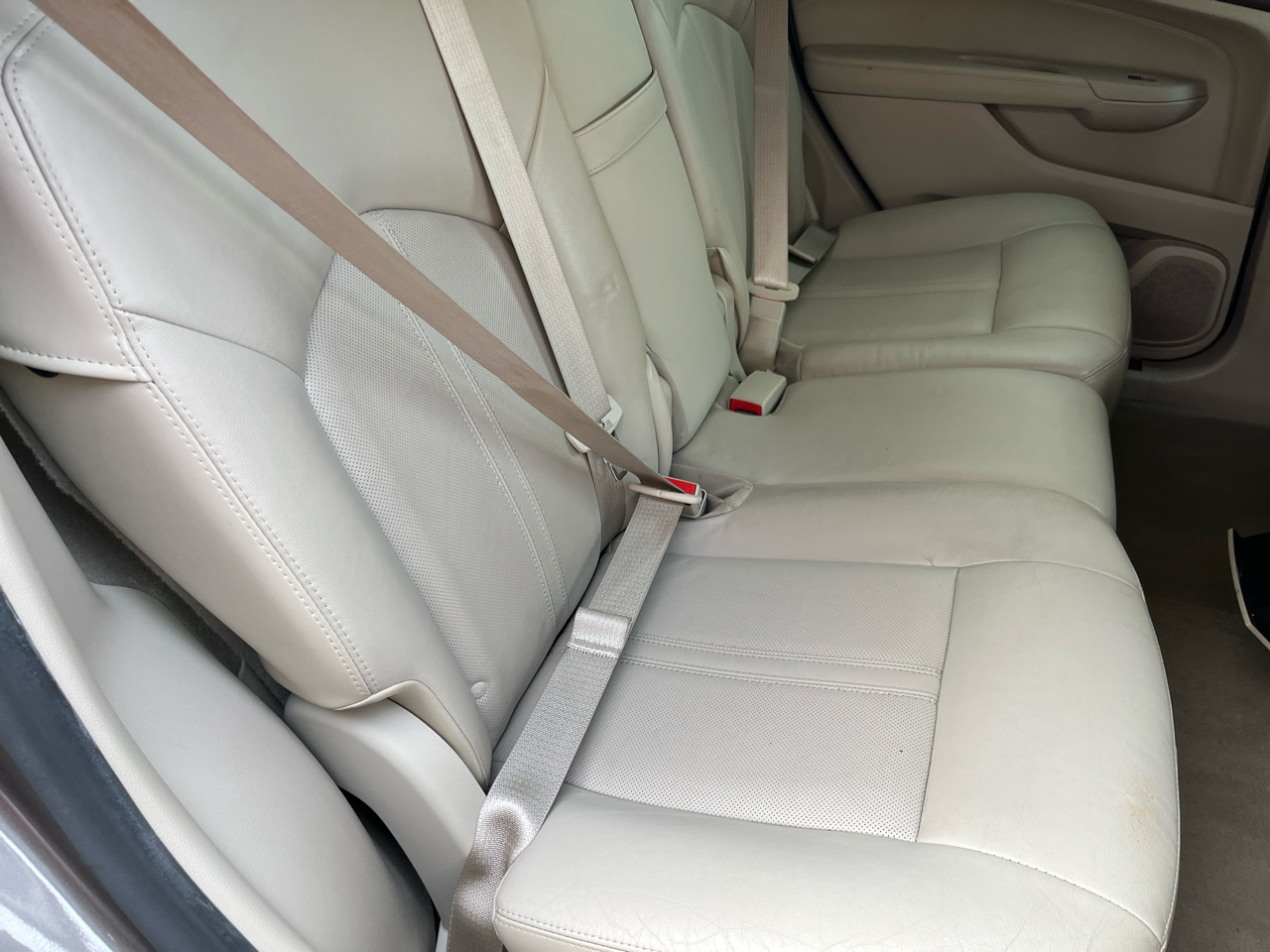 Cadillac SRX AWD 4dr Luxury Collection 2011