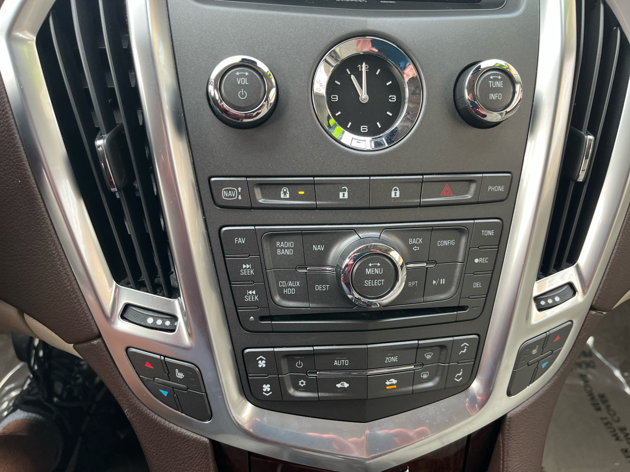 Cadillac SRX AWD 4dr Luxury Collection 2011