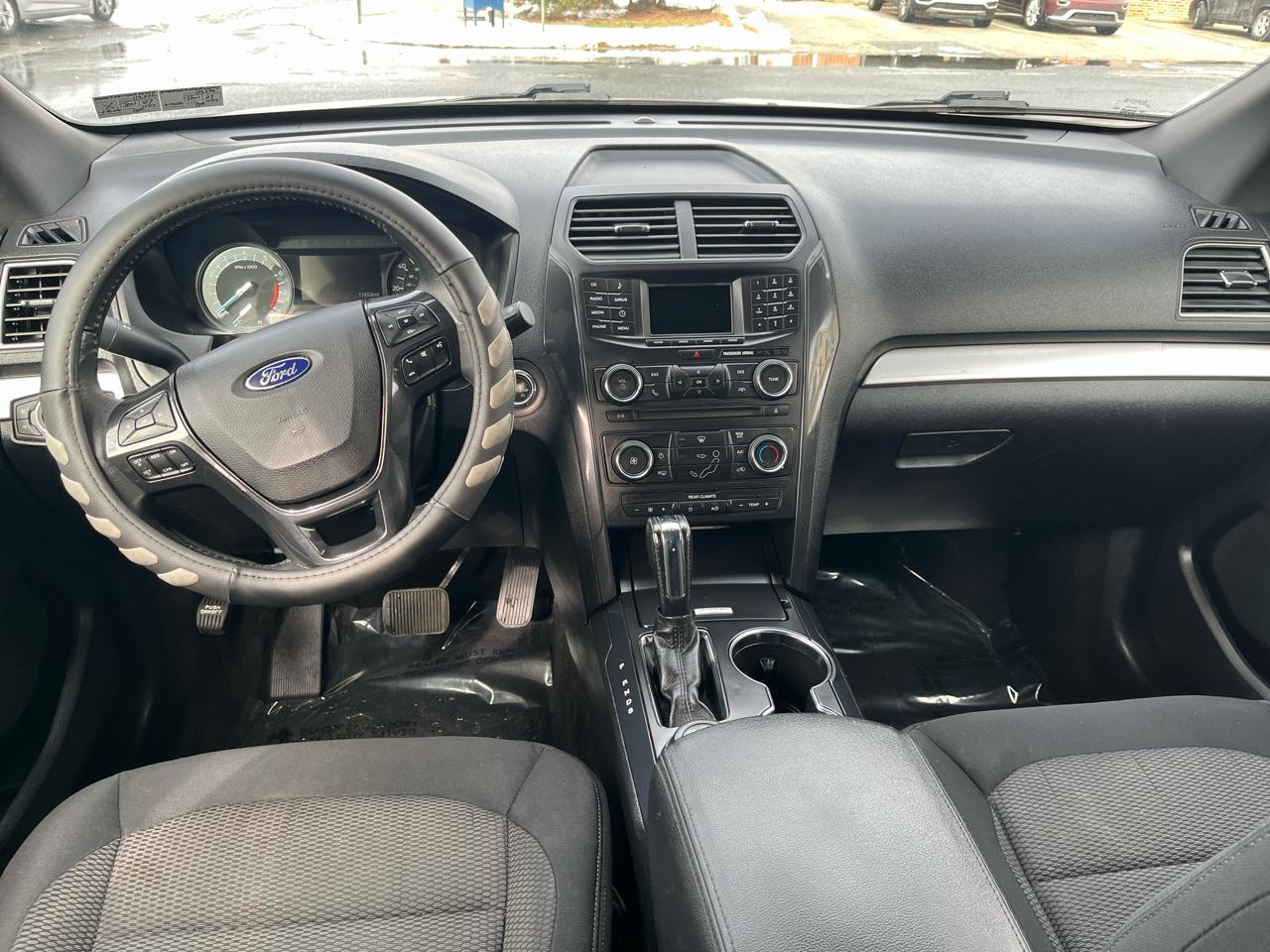 Ford Explorer 4WD 4dr XLT 2016