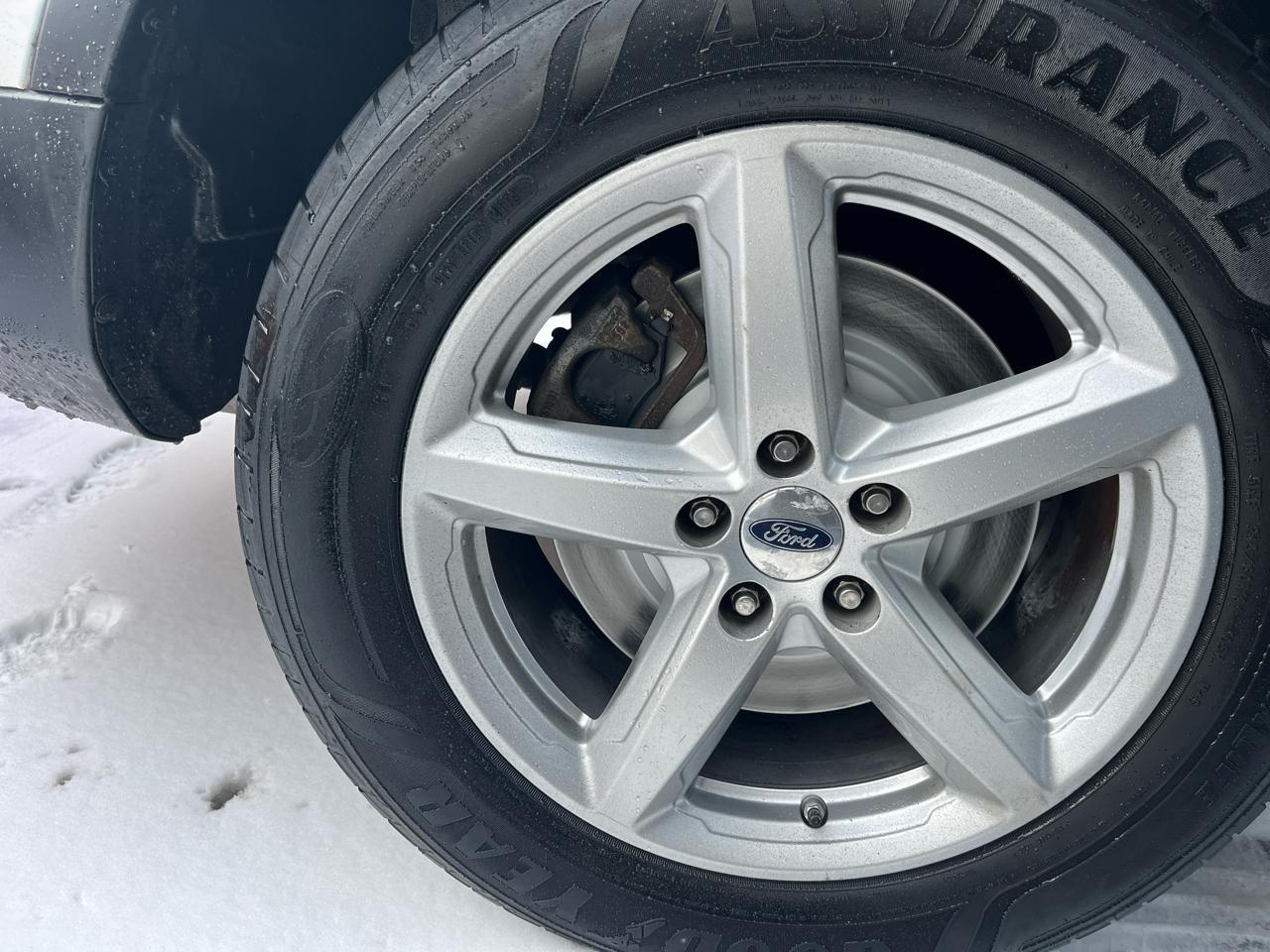 Ford Explorer 4WD 4dr XLT 2016