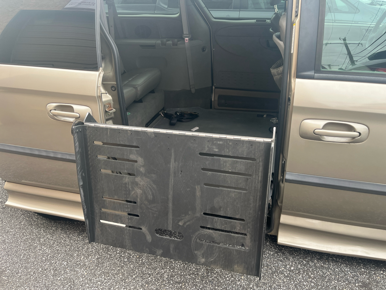 Dodge Grand Caravan EX 2003