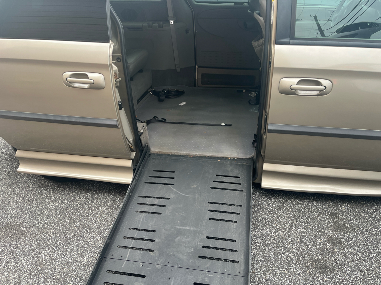 Dodge Grand Caravan EX 2003