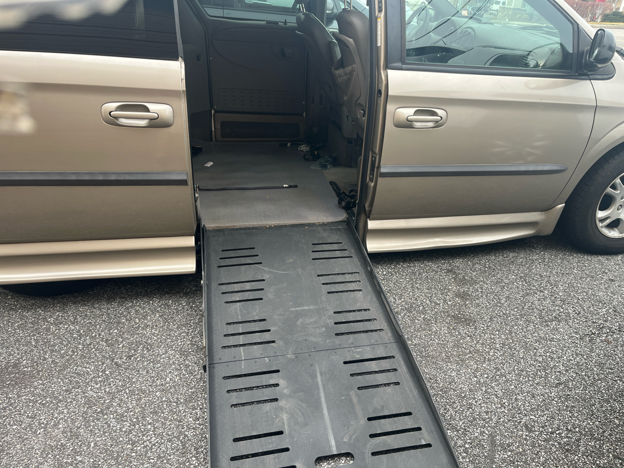 Dodge Grand Caravan EX 2003