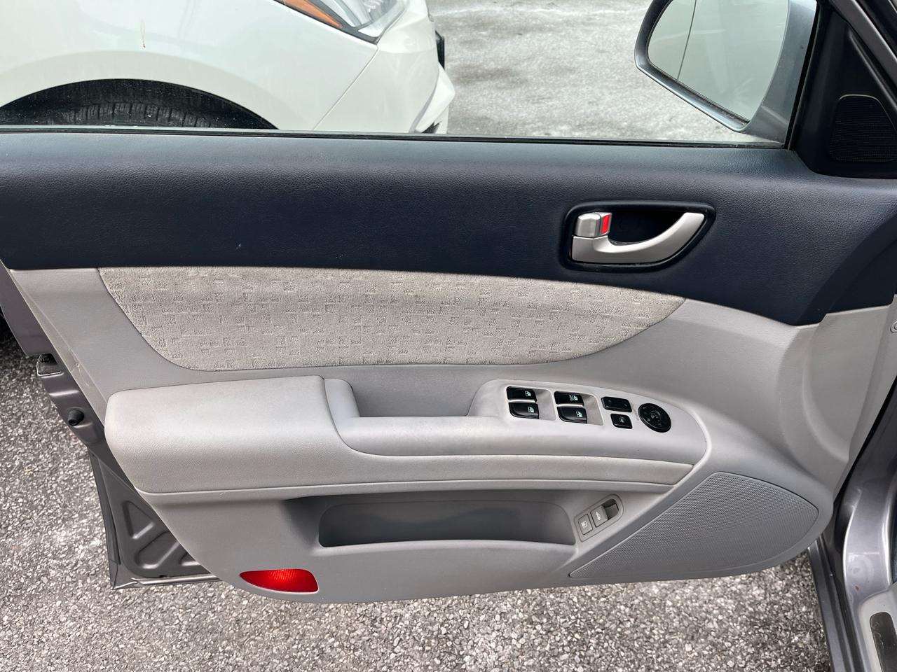 Hyundai Sonata 4dr Sdn GLS I4 Auto 2006