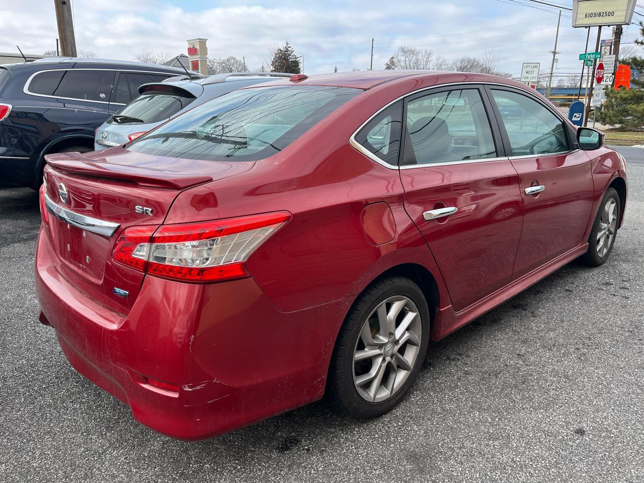 Nissan Sentra 4dr Sdn I4 CVT SR 2013