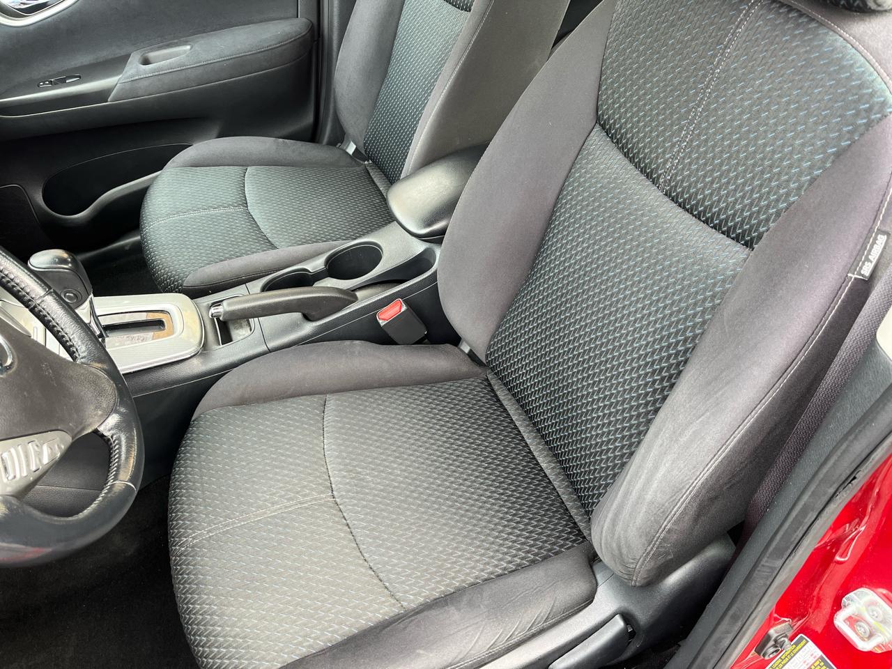 Nissan Sentra 4dr Sdn I4 CVT SR 2013