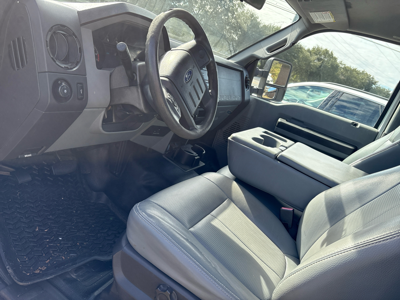 Ford F-250 SD XL 4WD 2012