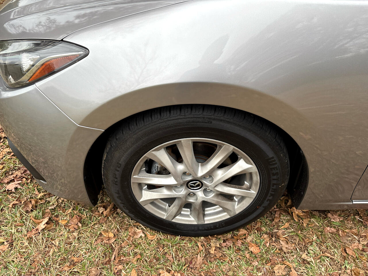 Mazda MAZDA3 i Touring AT 4-Door 2014