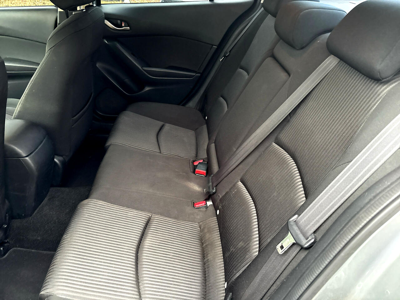 Mazda MAZDA3 i Touring AT 4-Door 2014