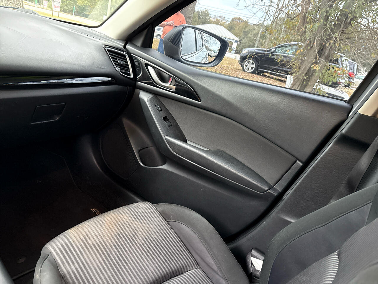 Mazda MAZDA3 i Touring AT 4-Door 2014