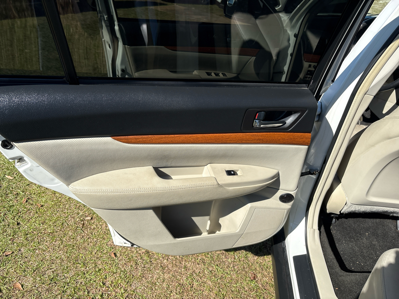 Subaru Outback 3.6R Limited 2014