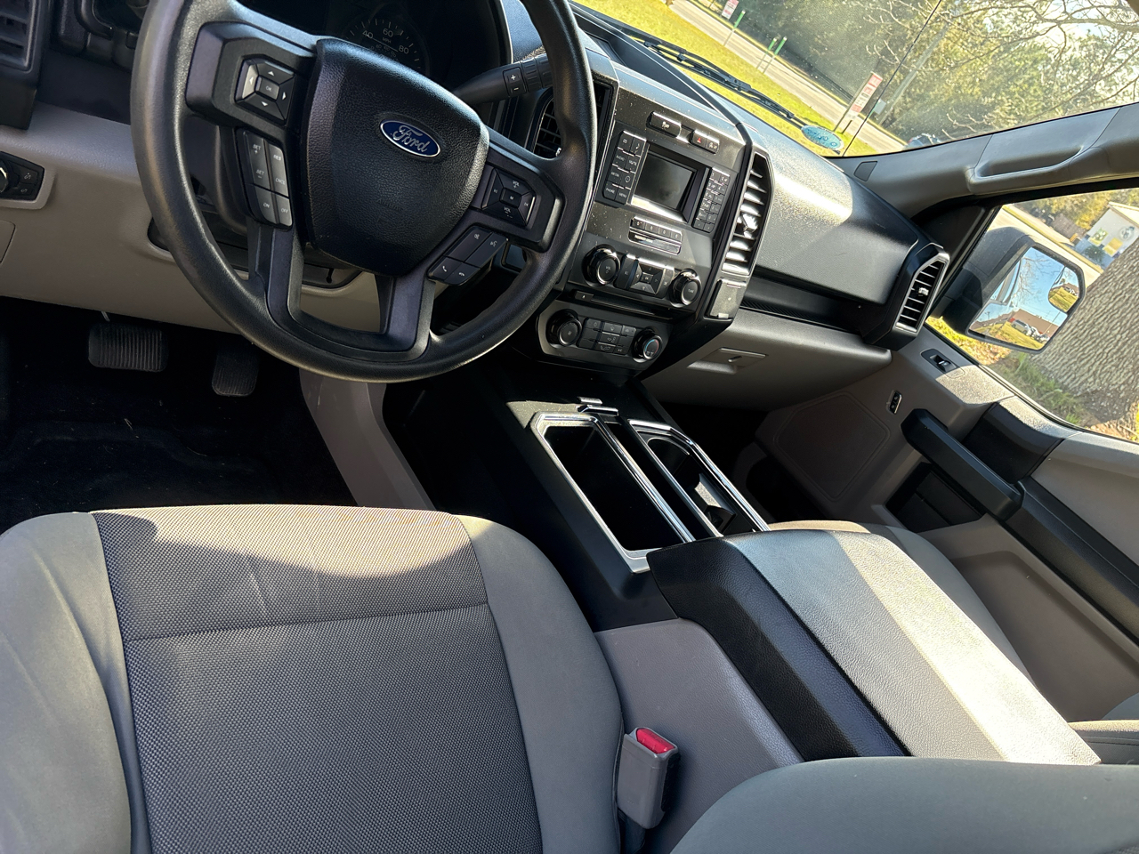 Ford F-150 XLT SuperCrew 5.5-ft. Bed 4WD 2016