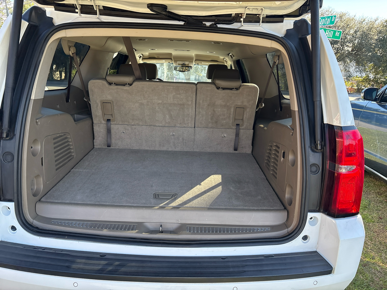 Chevrolet Suburban LT 2WD 2019