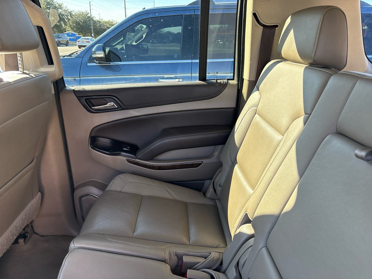 Chevrolet Suburban LT 2WD 2019