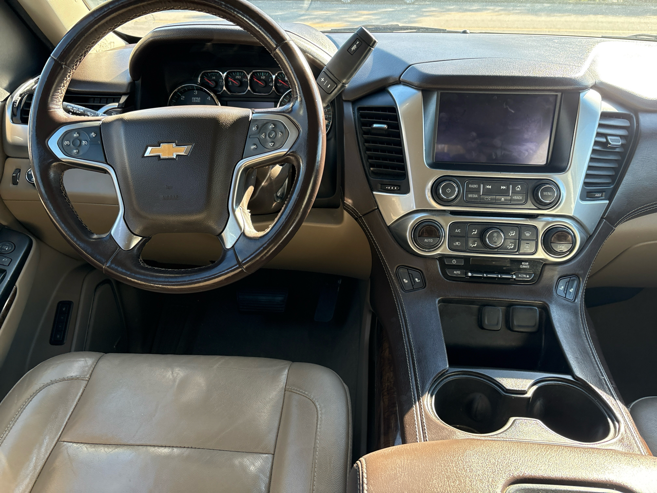 Chevrolet Suburban LT 2WD 2019