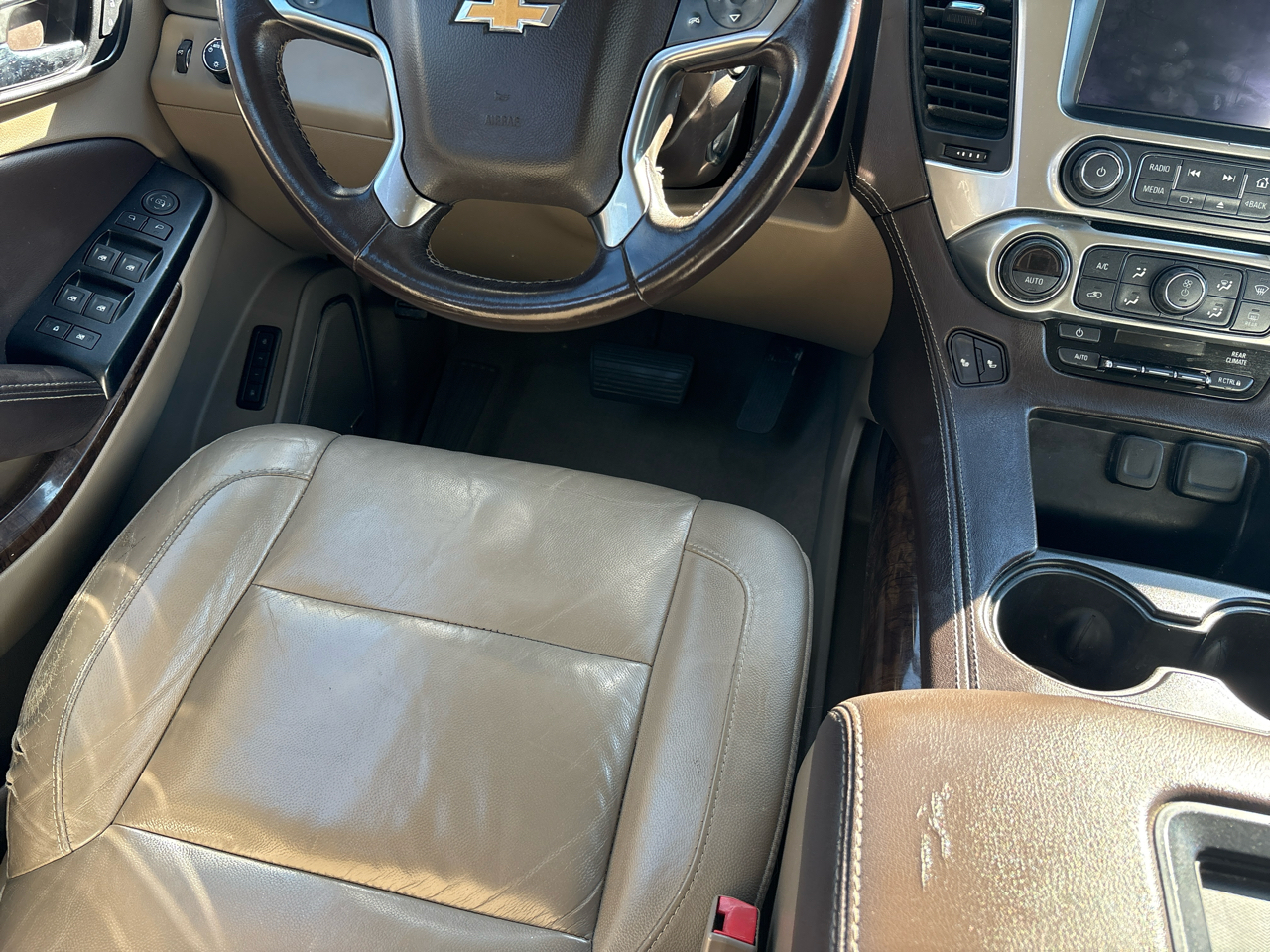 Chevrolet Suburban LT 2WD 2019