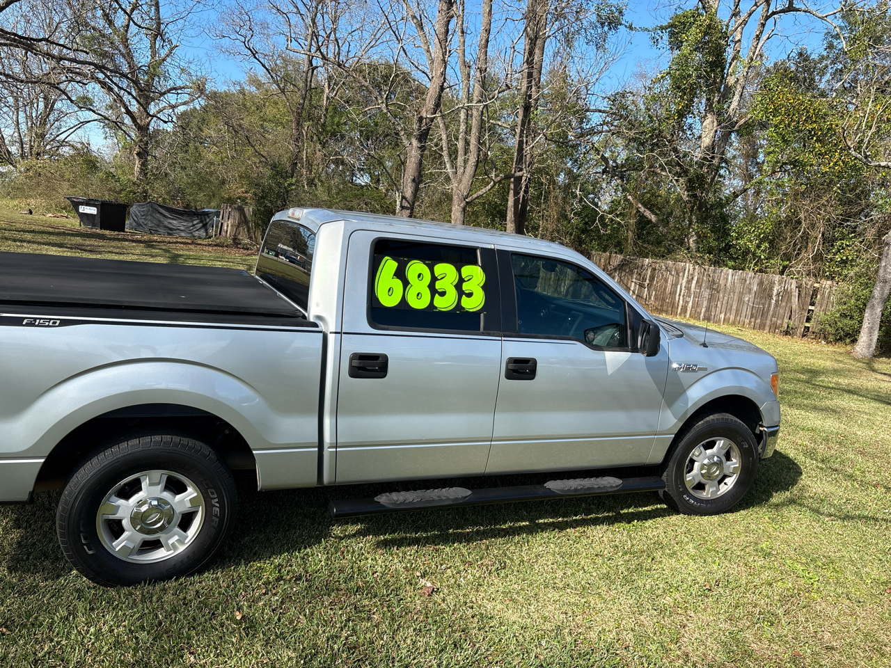 Ford F-150 XL SuperCrew 5.5-ft. Bed 2WD 2011