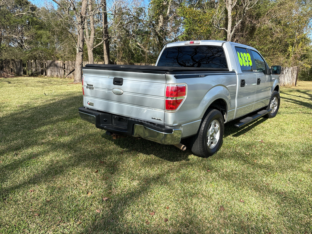 Ford F-150 XL SuperCrew 5.5-ft. Bed 2WD 2011
