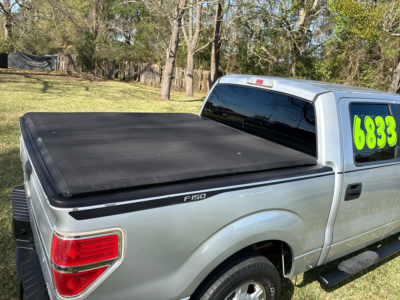 Ford F-150 XL SuperCrew 5.5-ft. Bed 2WD 2011