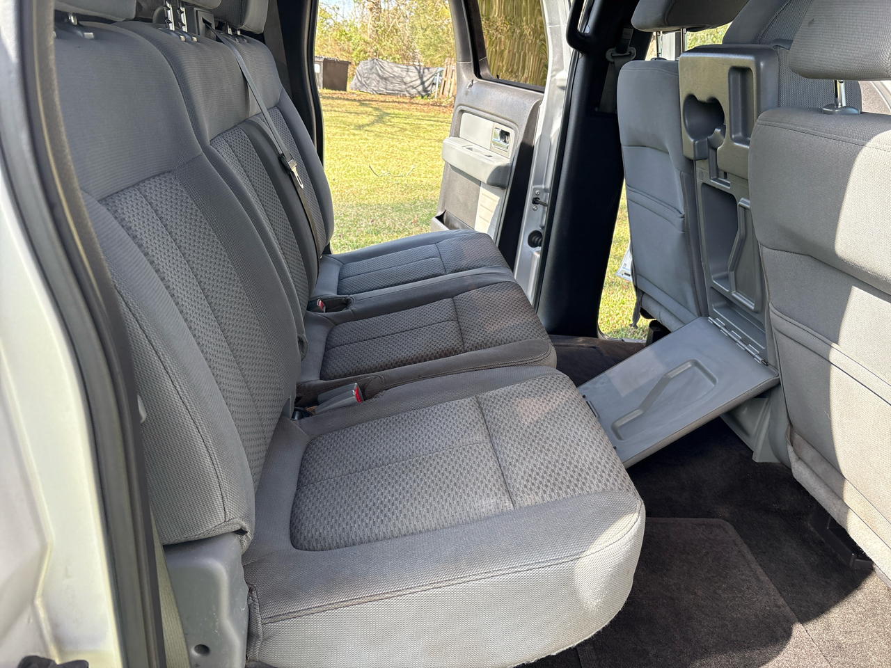 Ford F-150 XL SuperCrew 5.5-ft. Bed 2WD 2011