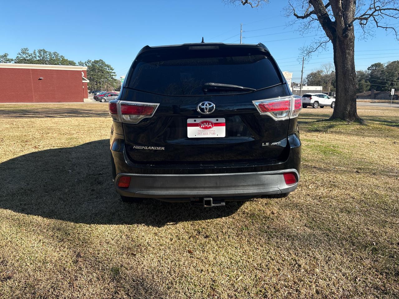 Toyota Highlander LE AWD V6 2015