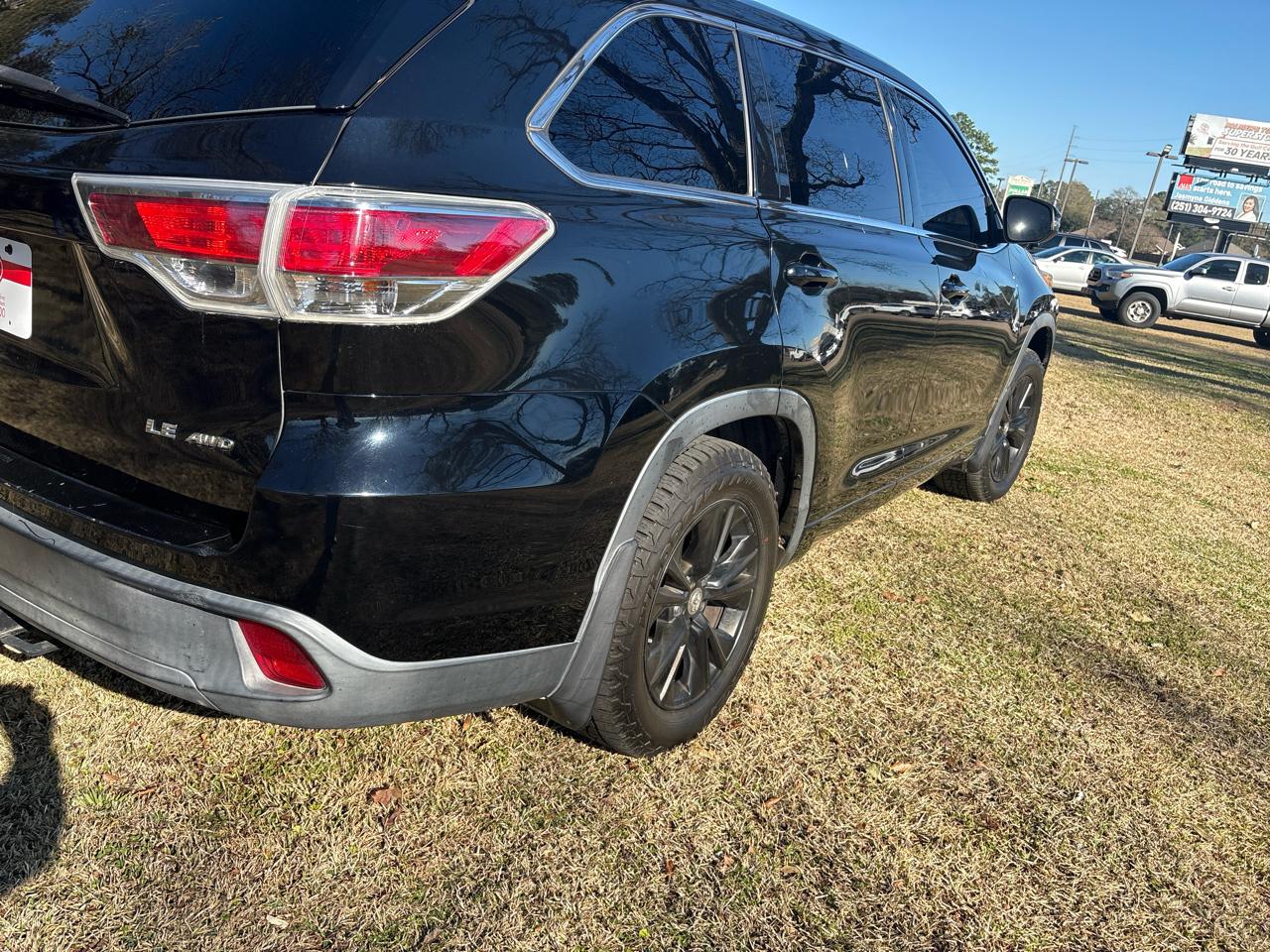 Toyota Highlander LE AWD V6 2015