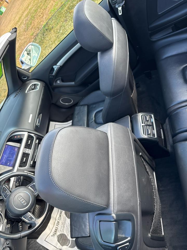 Toyota Highlander LE AWD V6 2015