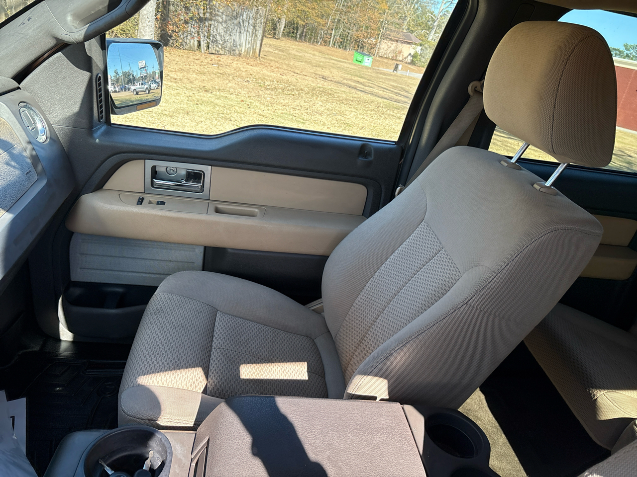 Ford F-150 XLT SuperCrew 5.5-ft. Bed 2WD 2011