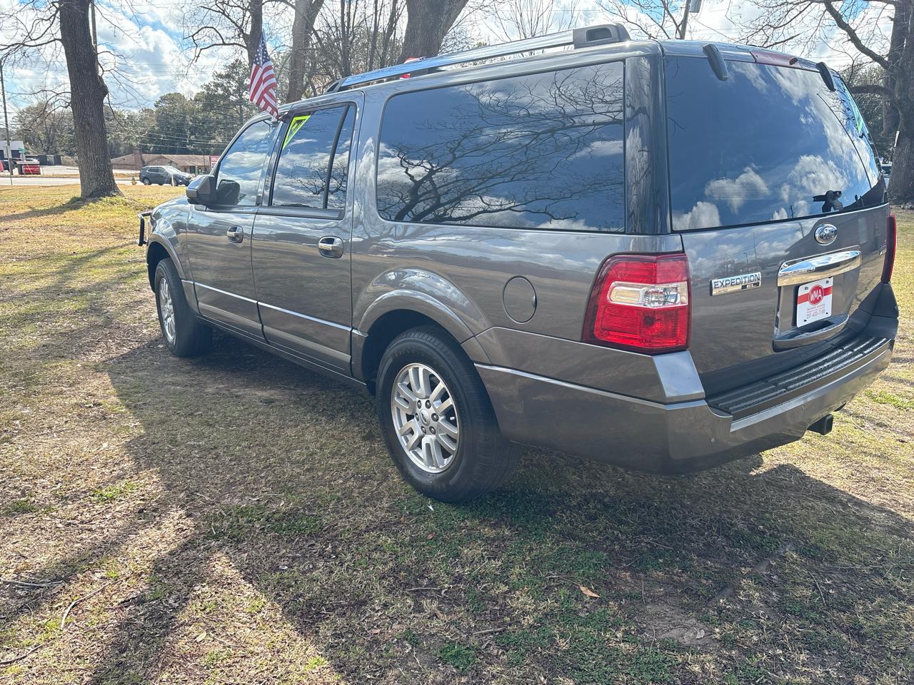 Ford Expedition EL Limited 4WD 2012