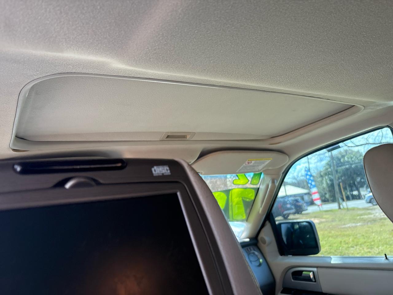 Ford Expedition EL Limited 4WD 2012