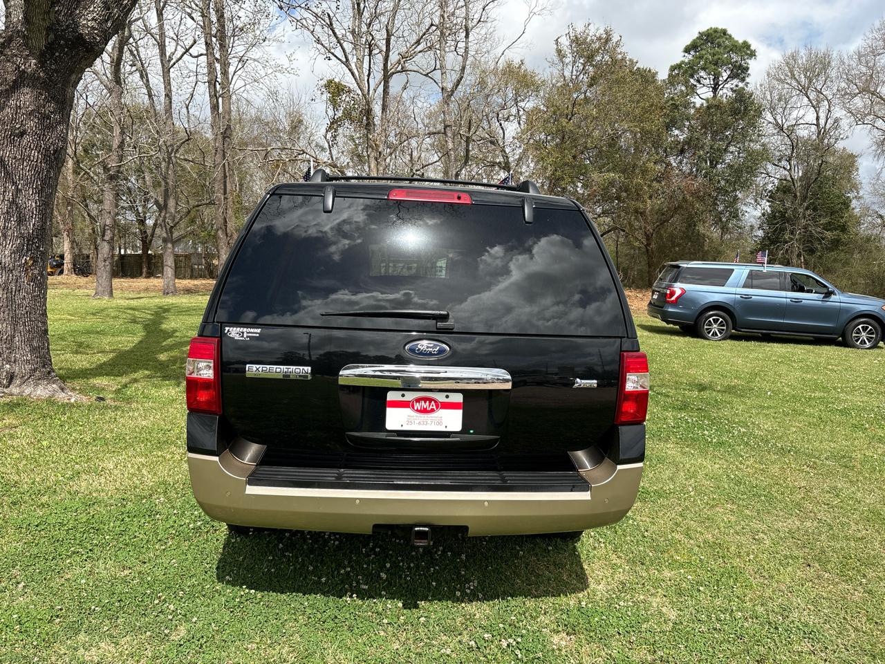 Ford Expedition EL XLT 2011