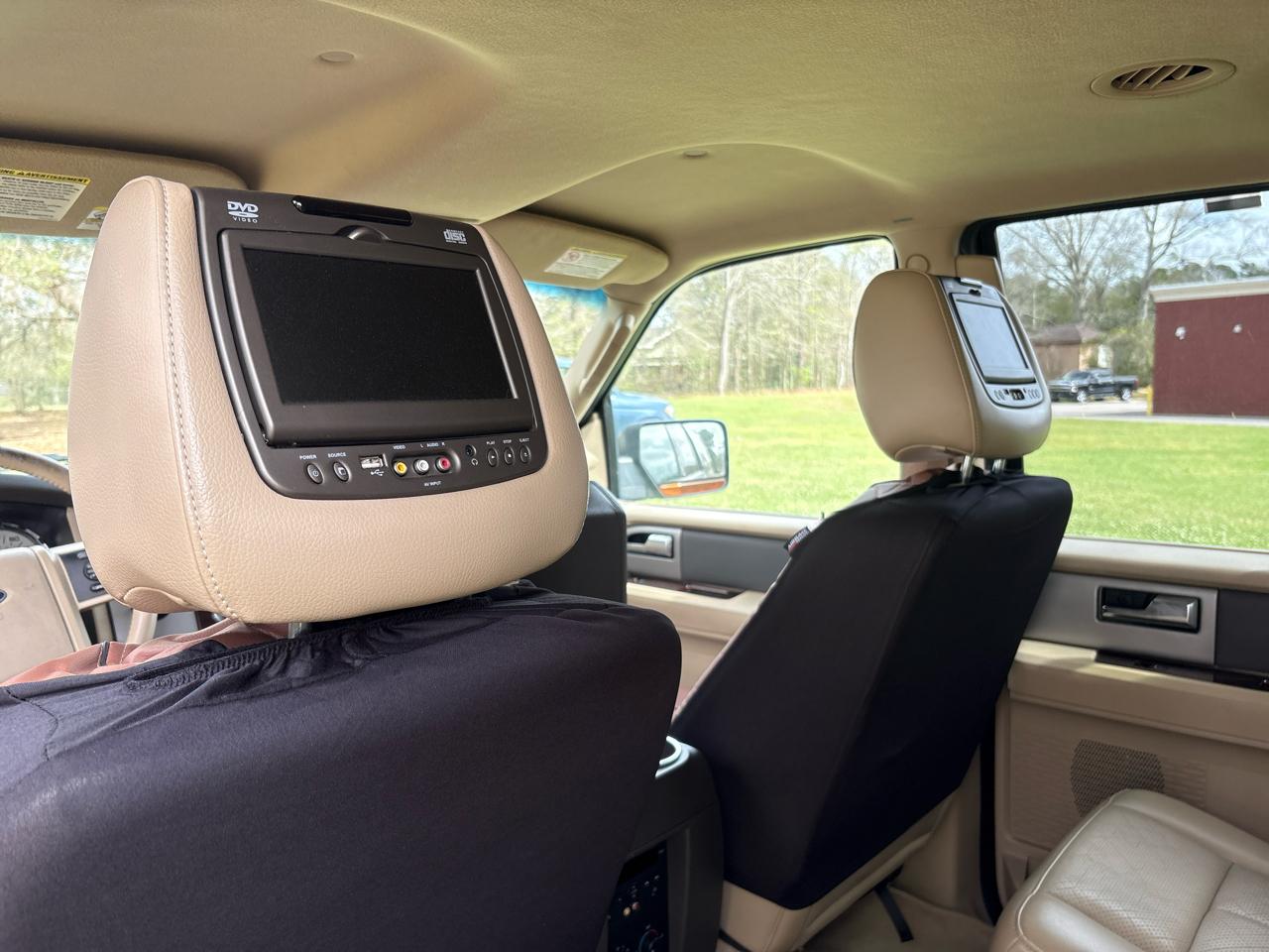 Ford Expedition EL XLT 2011