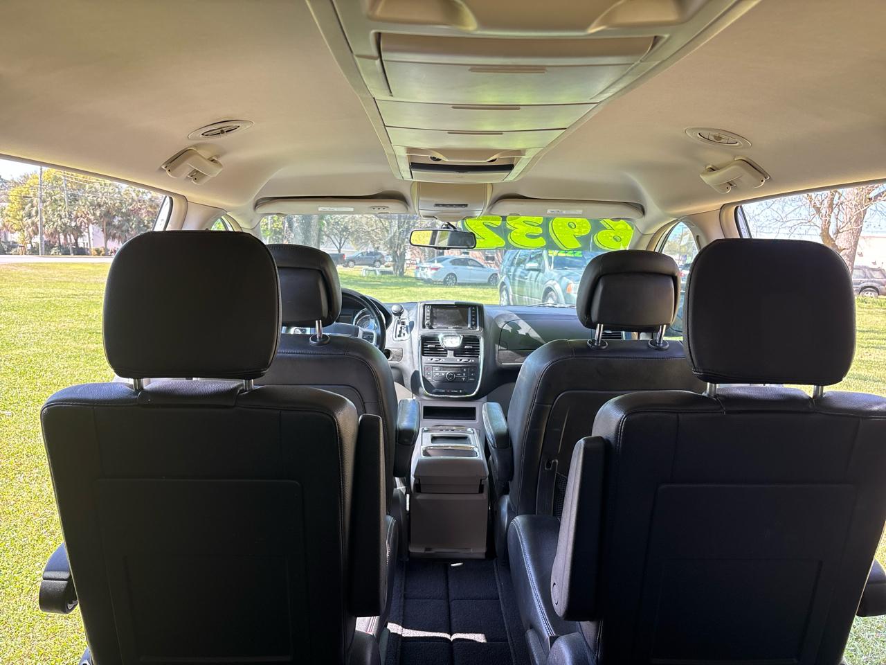 Chrysler Town & Country Touring 2016