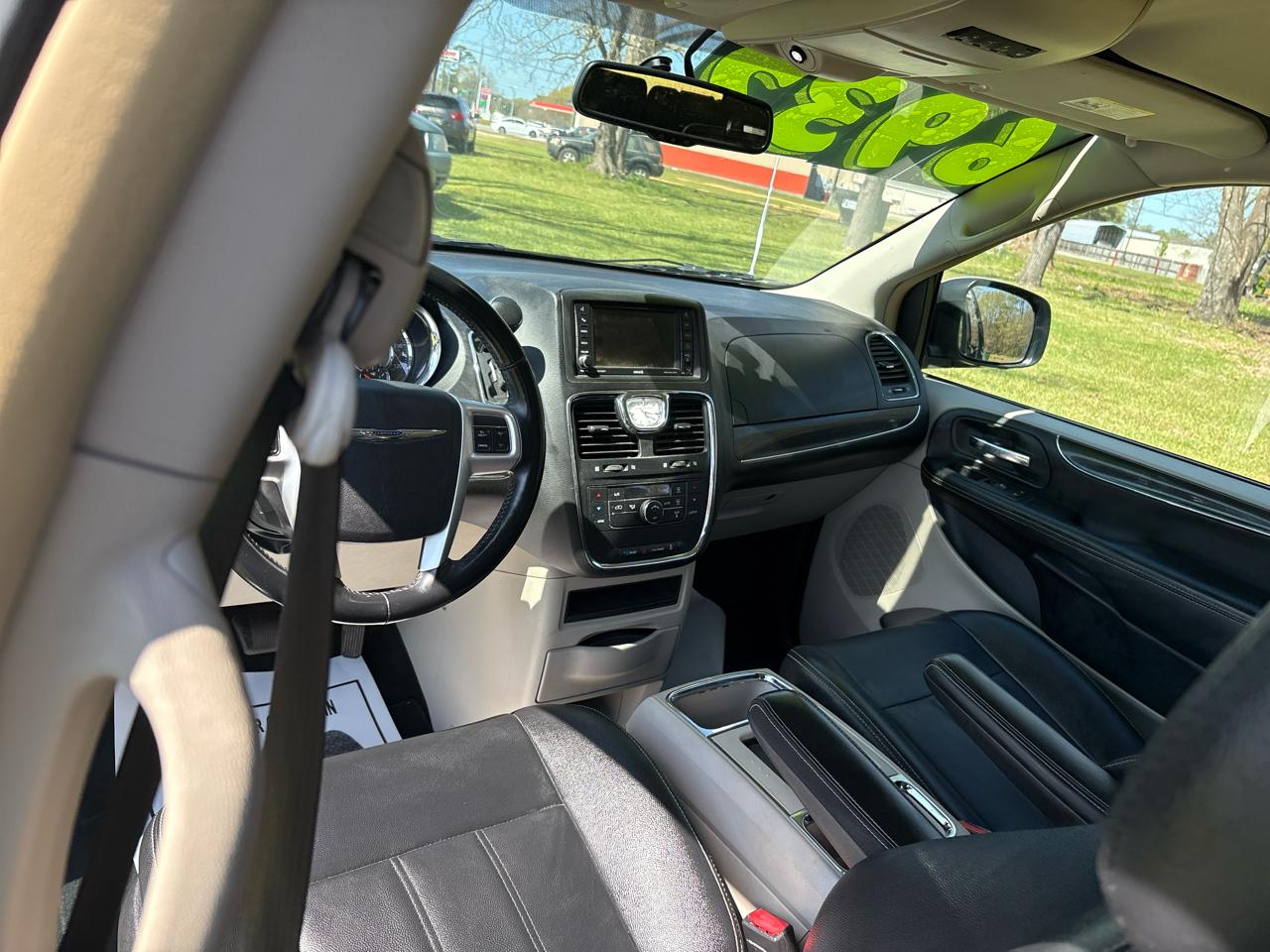 Chrysler Town & Country Touring 2016