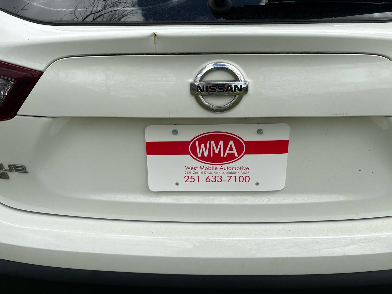 Nissan Rogue Sport S 2019