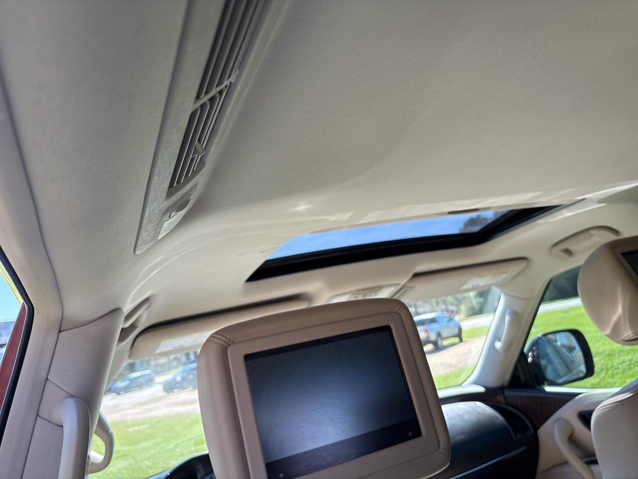 Nissan Armada Platinum 2018