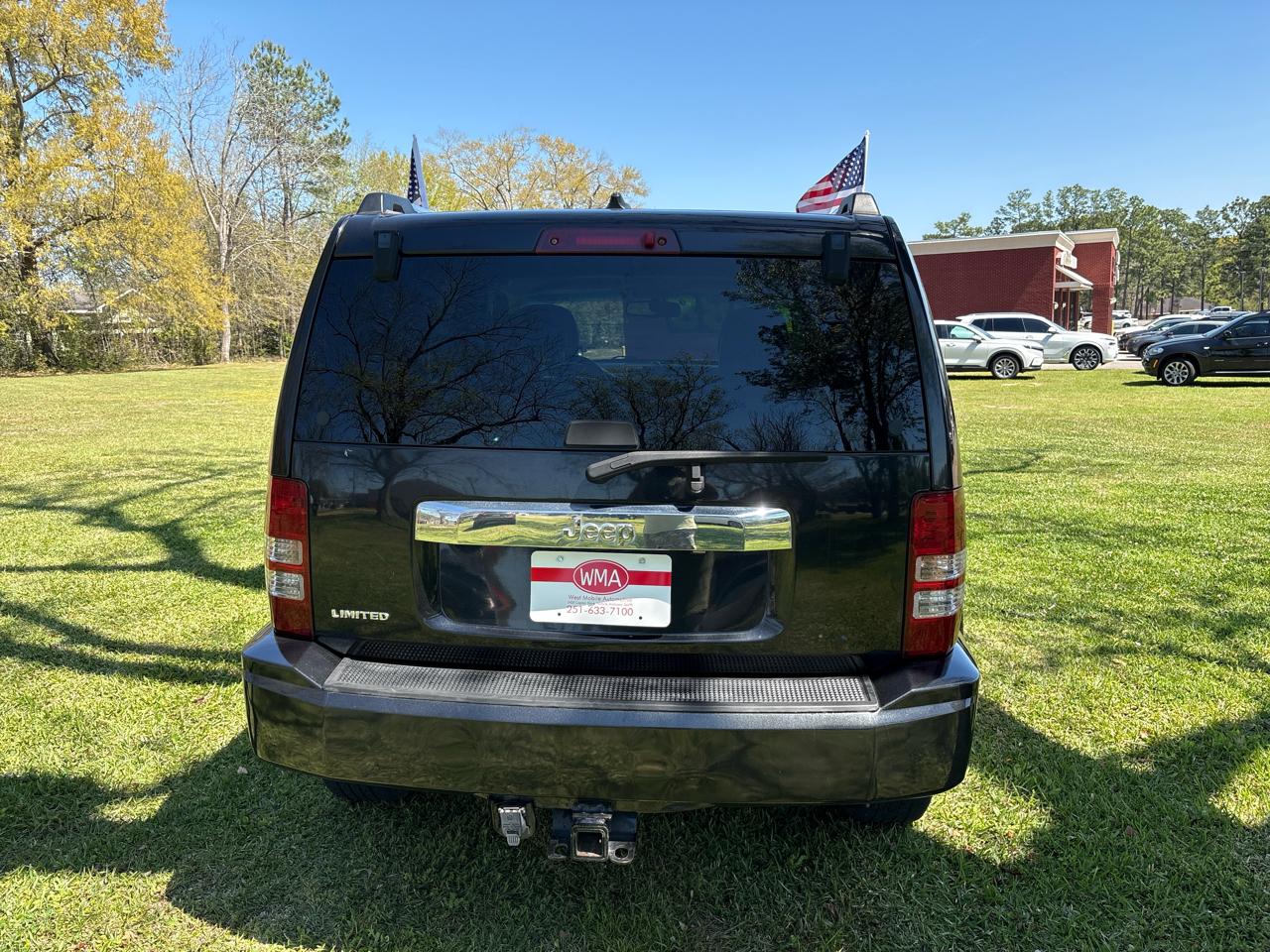 Jeep Liberty Limited 2WD 2012