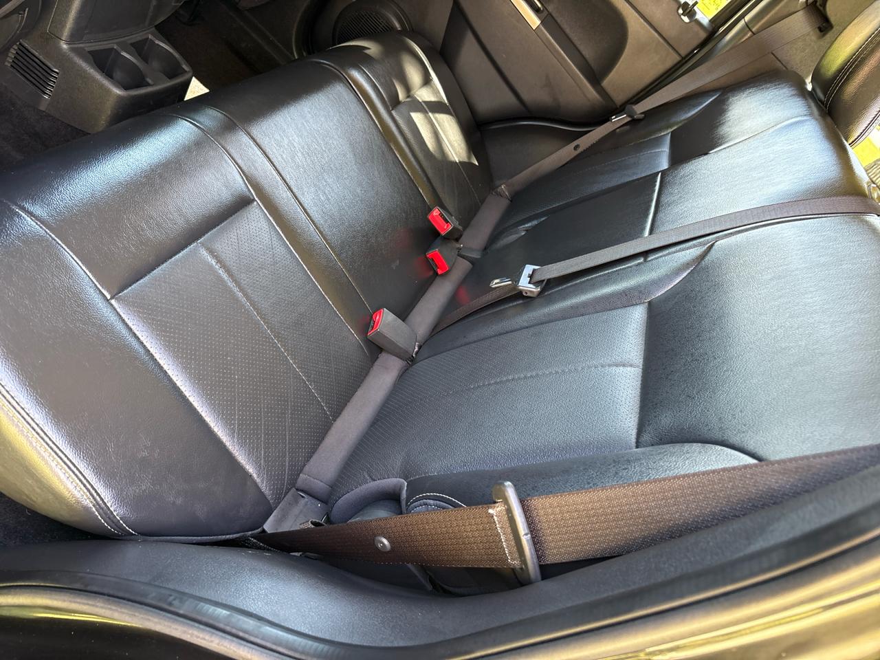 Jeep Liberty Limited 2WD 2012