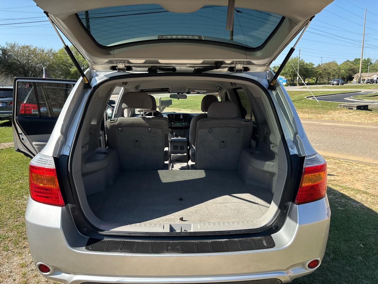 Toyota Highlander FWD 4dr I4 (Natl) 2008