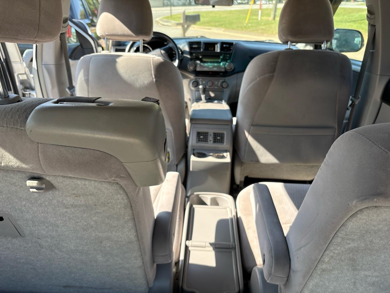 Toyota Highlander FWD 4dr I4 (Natl) 2008