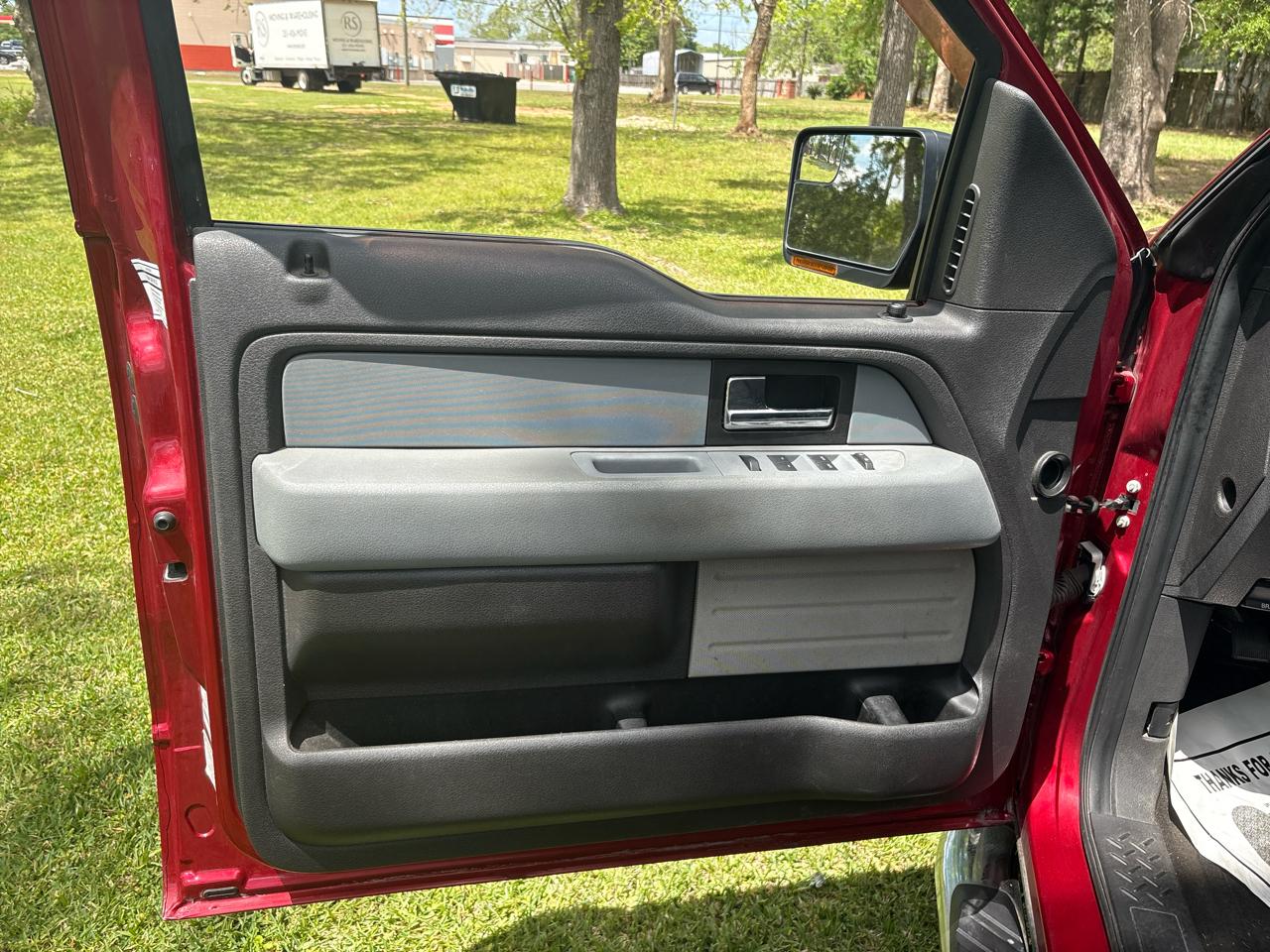 Ford F-150 XLT SuperCrew 5.5-ft. Bed 2WD 2013