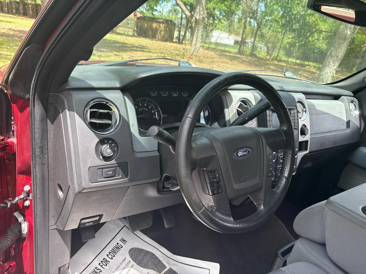 Ford F-150 XLT SuperCrew 5.5-ft. Bed 2WD 2013