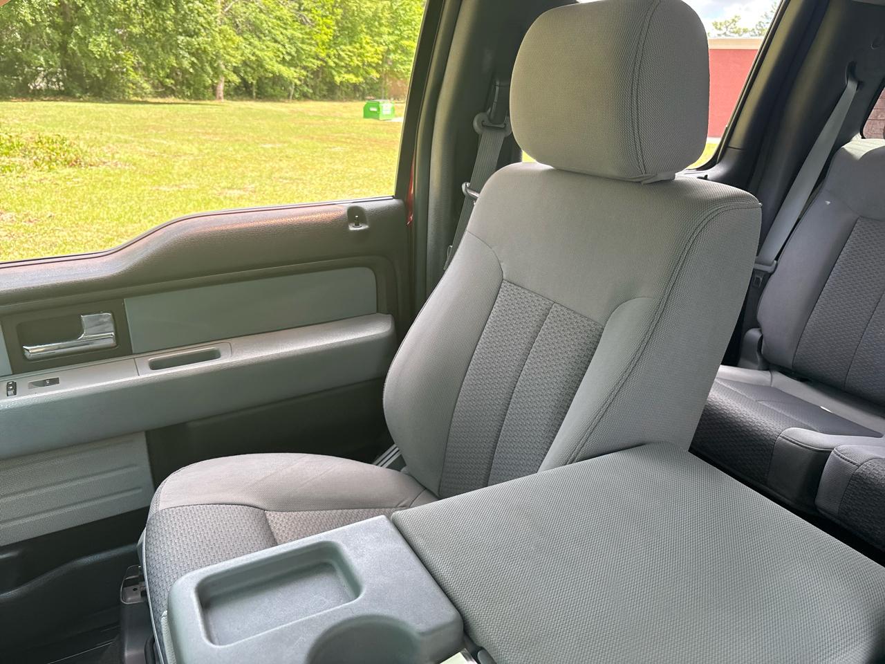 Ford F-150 XLT SuperCrew 5.5-ft. Bed 2WD 2013